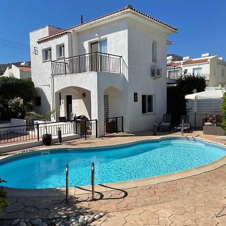 Villa Laurel Pegeia Exterior foto